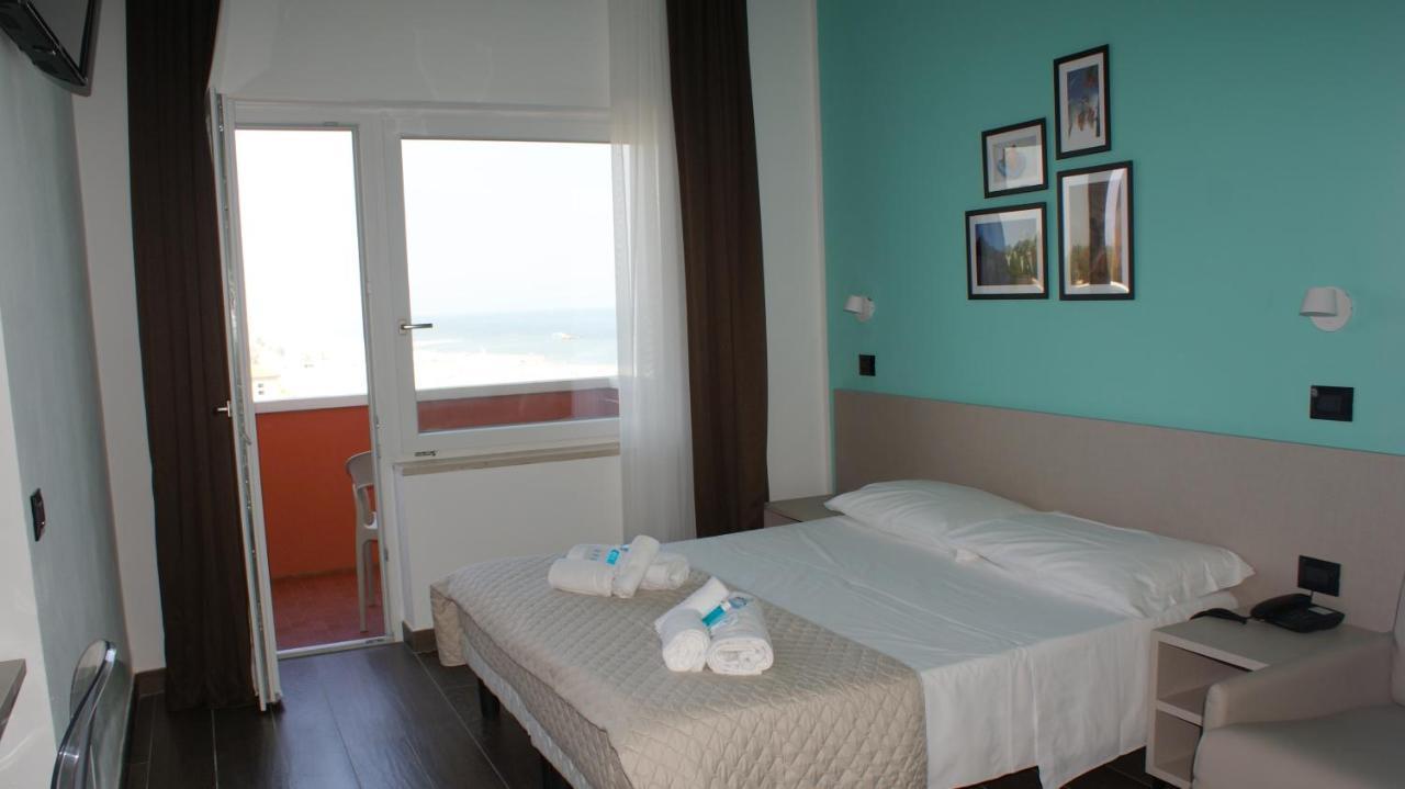 Hotel Palazzo Caveja Rimini Eksteriør billede