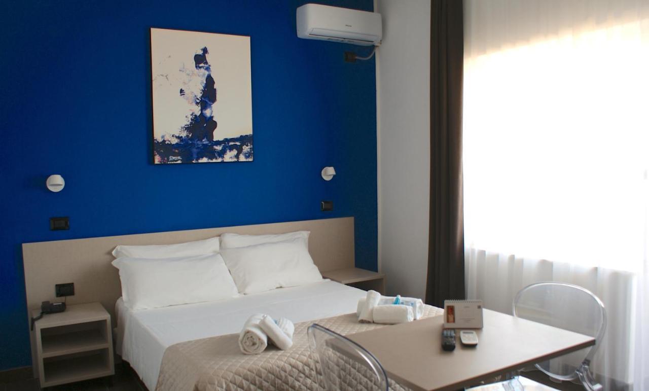 Hotel Palazzo Caveja Rimini Eksteriør billede