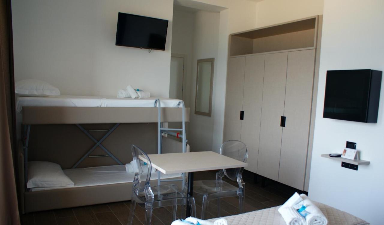 Hotel Palazzo Caveja Rimini Eksteriør billede