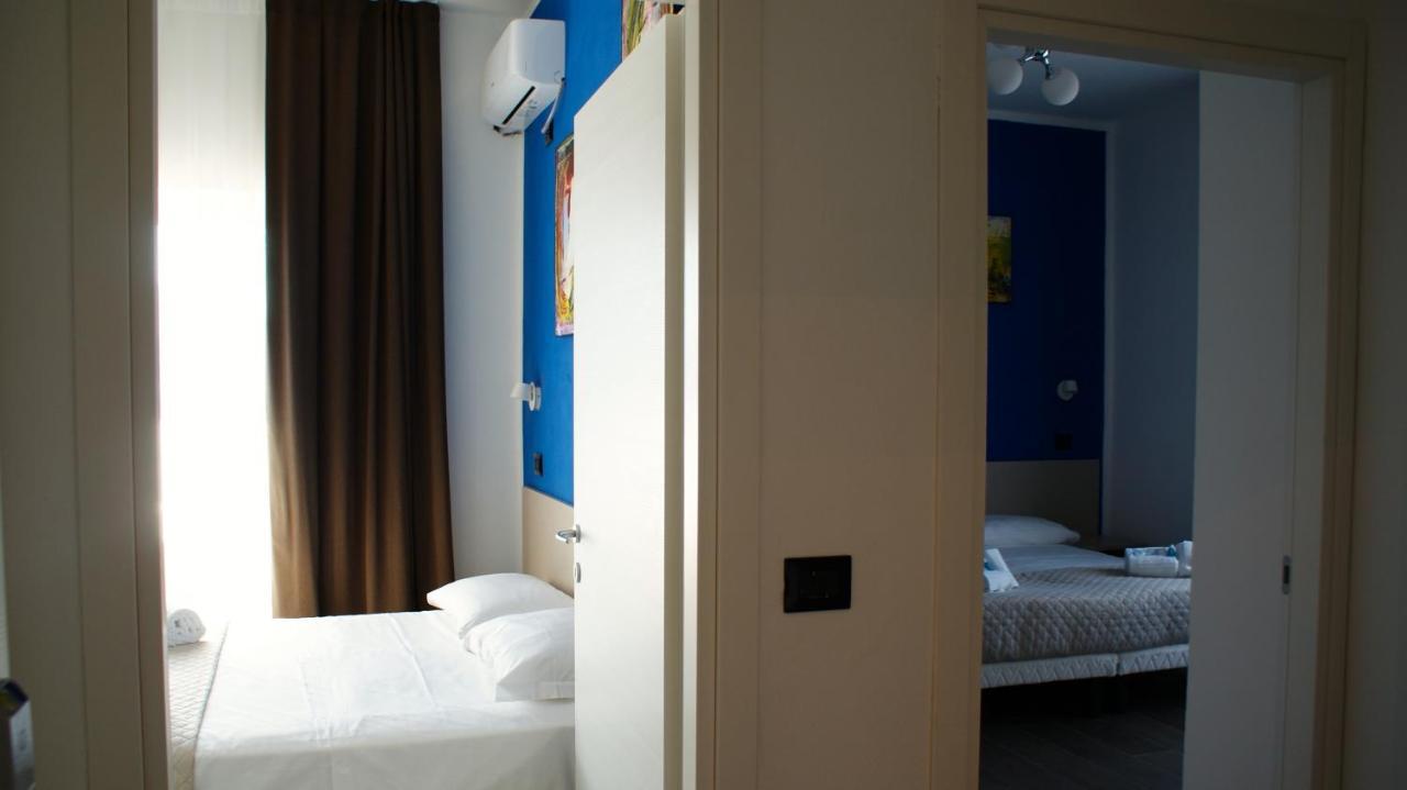 Hotel Palazzo Caveja Rimini Eksteriør billede