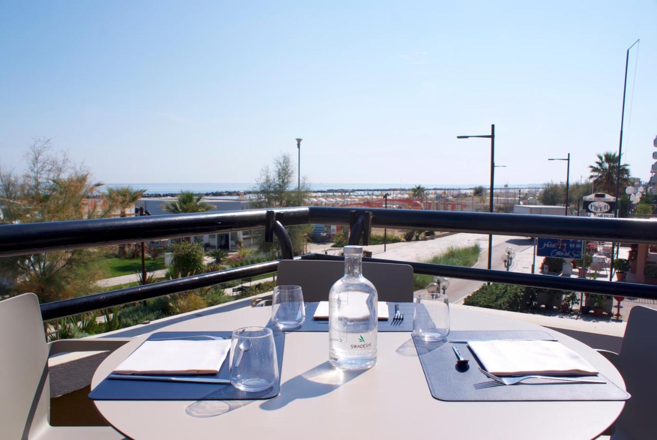 Hotel Palazzo Caveja Rimini Eksteriør billede